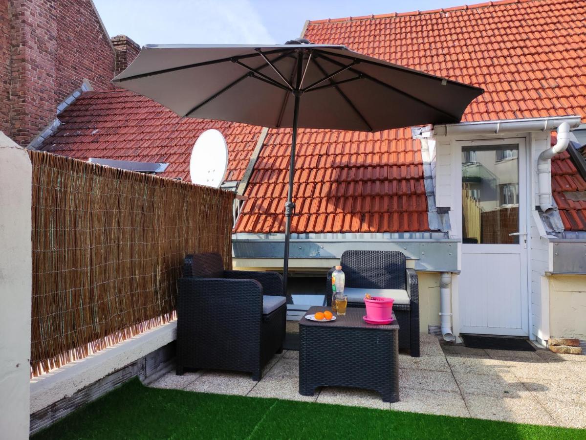 Apartamento Joli Petit T2 Terrasse Proche Du Phare Calais Exterior foto
